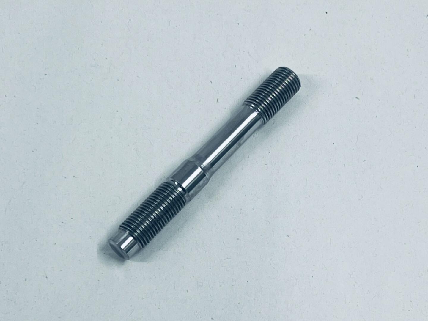 Main Cap Stud short M10 fine M10 fine